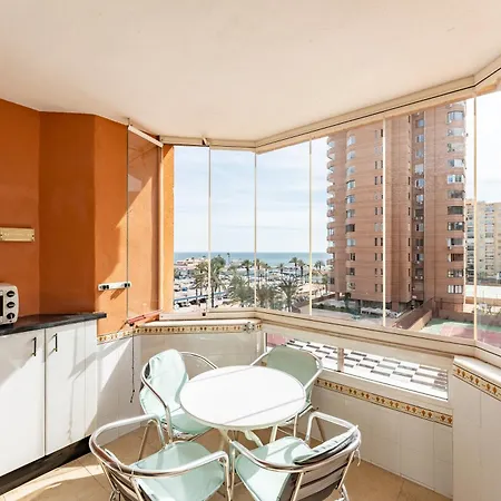דירה Sunny Apartment, Marina View