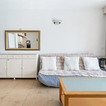 Апартаменти Sunny Apartment, Marina View *